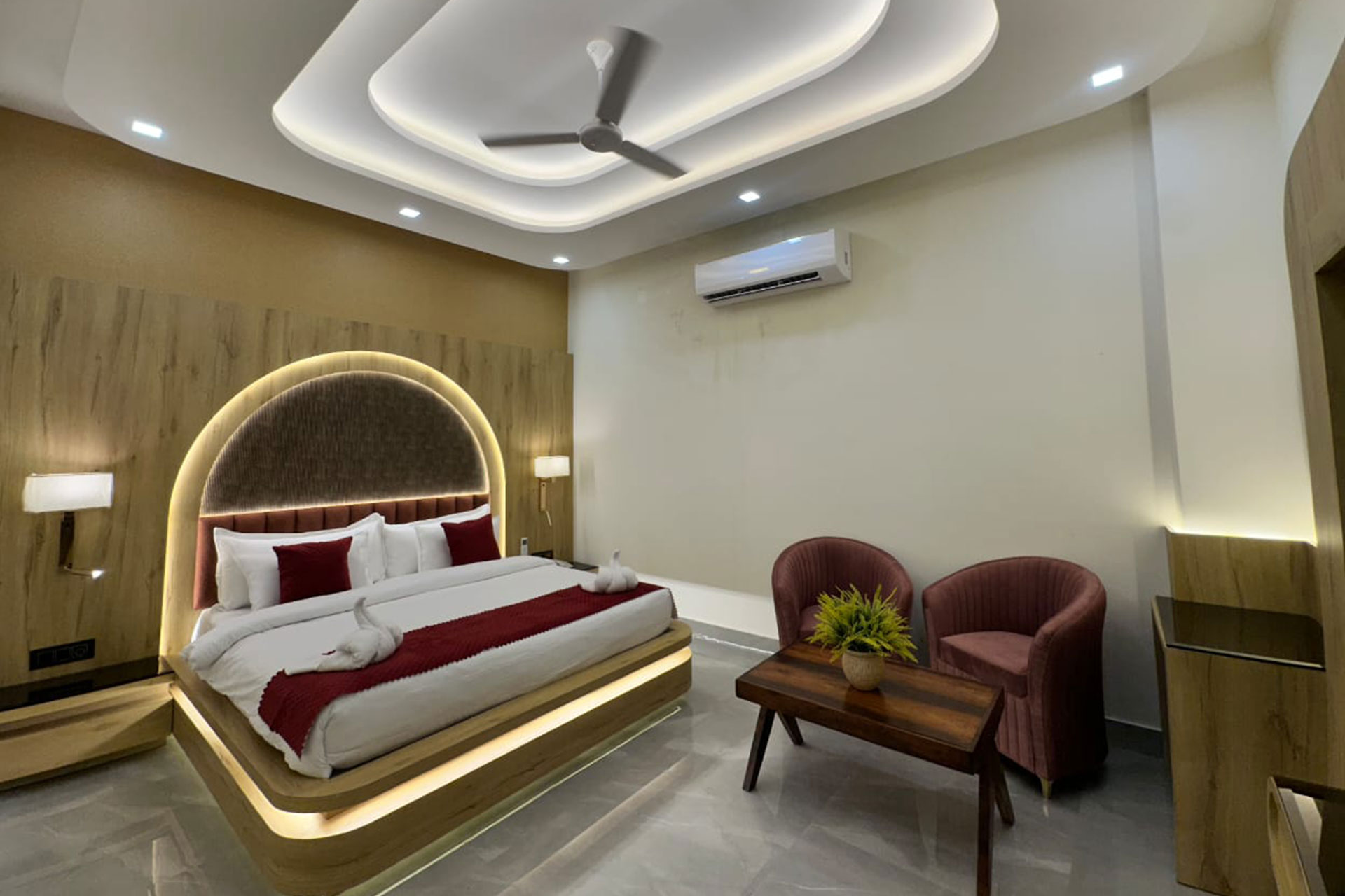 Solstice Room interior